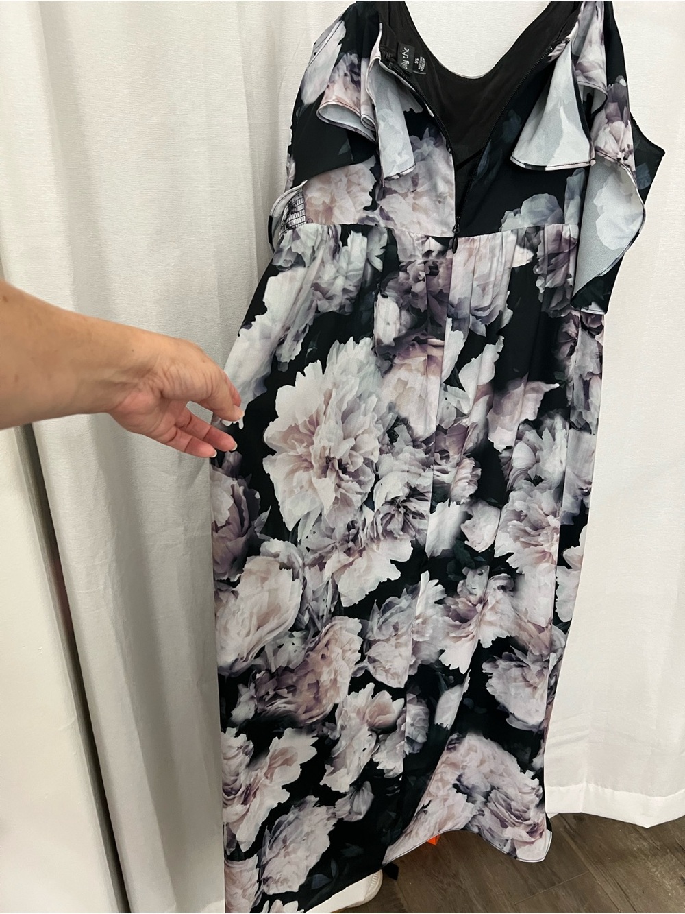 City Chic Black Maxi Dress with Soft Lilac Floral Print
